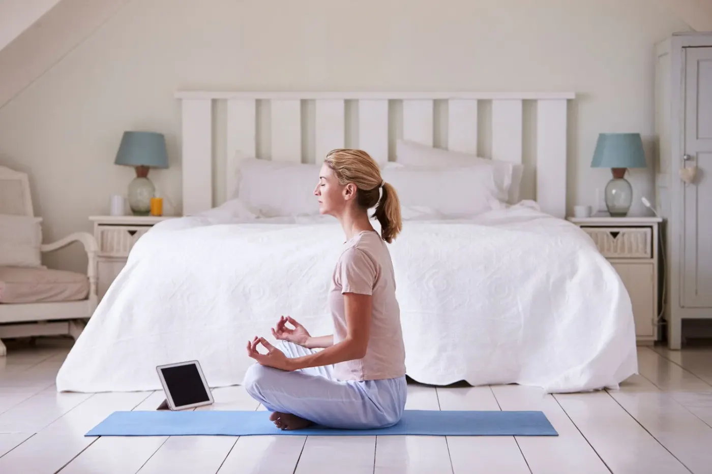 A Review of the Top 5 Meditation Apps: Which One is Right for You?